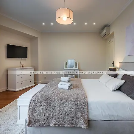 Apartment Luxury 3 Bedroom With Rooftop Porto