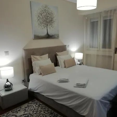 Luxury 3 Bedroom With Rooftop Apartment