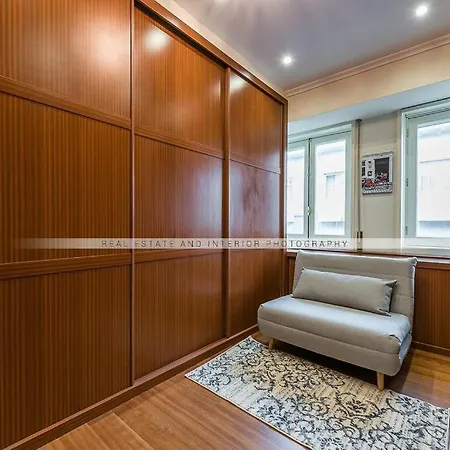Apartment Luxury 3 Bedroom With Rooftop
