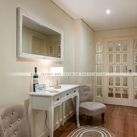 Luxury 3 Bedroom With Rooftop Apartment *